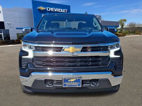Used 2024 Chevrolet Silverado 1500 LT AWD/4WD image 24