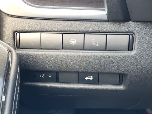 Used 2023 Nissan Rogue Platinum w/ Platinum Premium Package AWD/4WD image 26