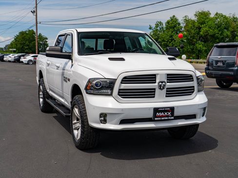 Used 2014 RAM 1500 Sport w/ Sport Premium Group AWD/4WD image 2