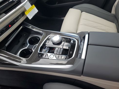 New 2027 BMW X7 M60i AWD/4WD image 21