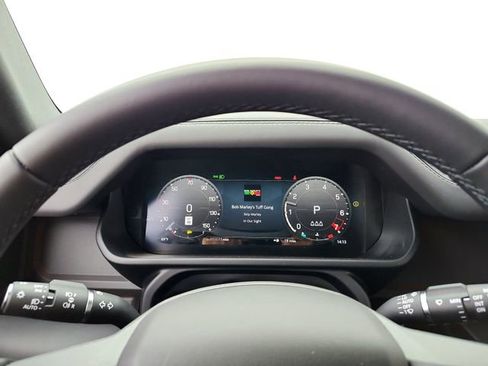 New 2026 Land Rover Defender 110 X-Dynamic SE AWD/4WD image 24