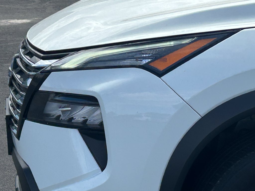 Used 2024 Nissan Rogue S FWD image 10