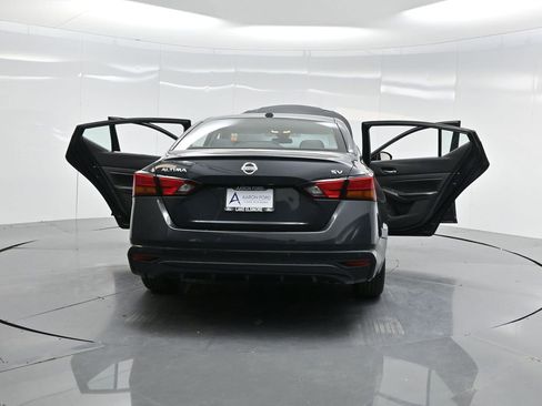 Used 2022 Nissan Altima 2.5 SV image 50