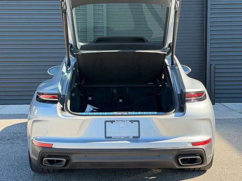 Certified 2026 Porsche Panamera 4 image 18