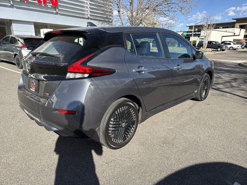 Certified 2025 Nissan Leaf SV Plus image 9