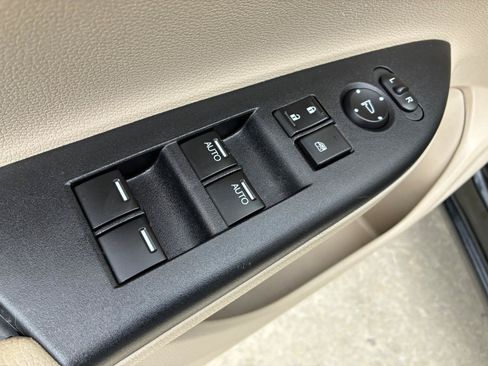 Used 2015 Honda Accord EX-L image 10