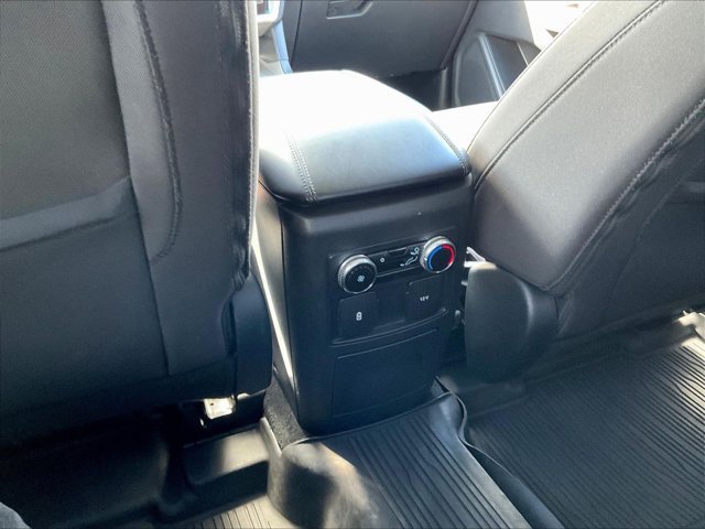 Used 2022 Ford Explorer XLT RWD image 19