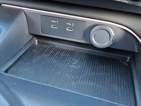 New 2026 Nissan Sentra SR w/ Floor Mat Package FWD image 14