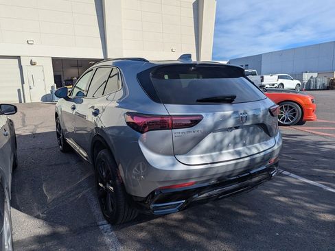 Used 2025 Buick Envision Sport Touring image 8