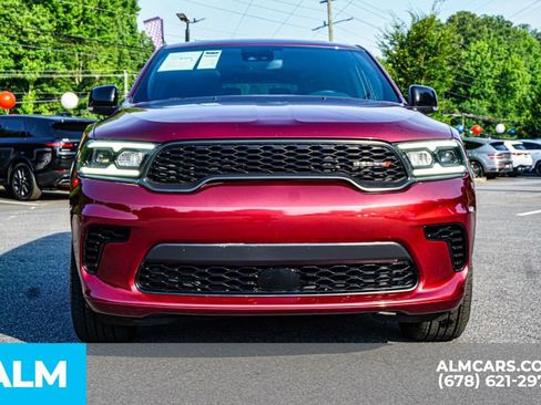 Used 2024 Dodge Durango GT AWD/4WD image 9
