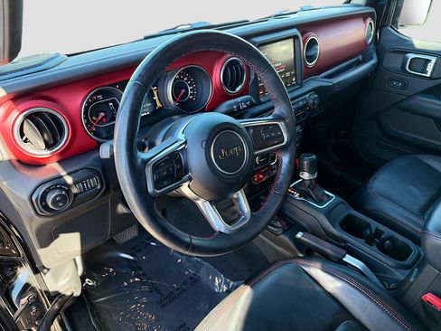 Used 2020 Jeep Gladiator Rubicon image 25