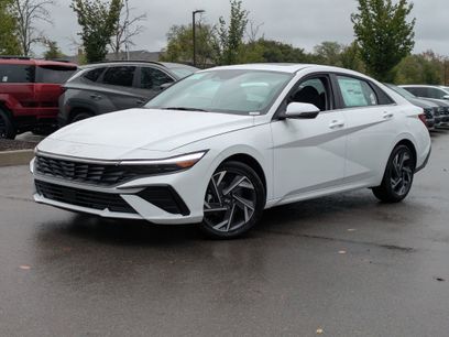 Certified 2025 Hyundai Elantra Limited