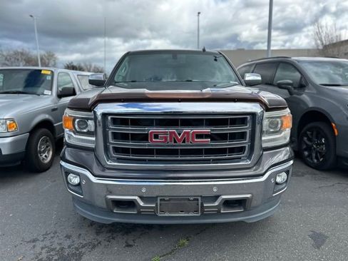 Used 2014 GMC Sierra 1500 SLT w/ SLT Crew Cab Value Package image 2