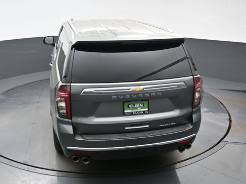 Used 2023 Chevrolet Suburban Premier AWD/4WD image 36