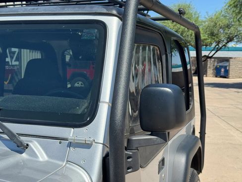 Used 2003 Jeep Wrangler SE AWD/4WD image 46
