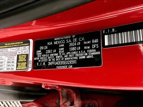 Used 2025 Kia K4 EX image 38