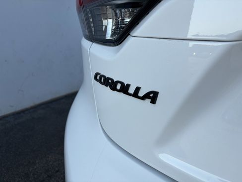 Used 2025 Toyota Corolla FX w/ Convenience Package FWD image 32