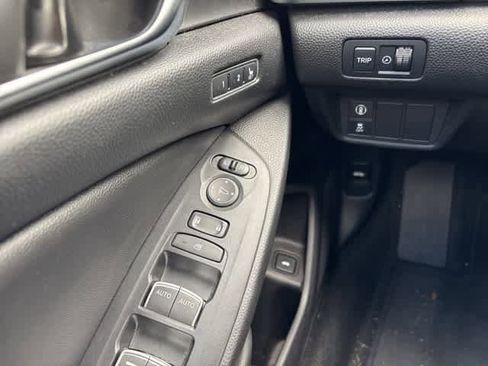 Used 2019 Honda Accord EX-L image 11