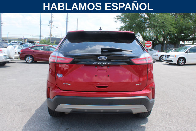 Used 2022 Ford Edge SEL w/ Convenience Package AWD/4WD image 4