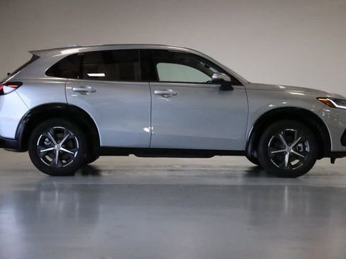 Used 2024 Honda HR-V EX-L image 14