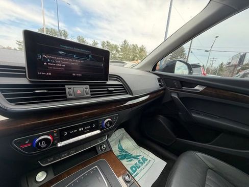 Used 2018 Audi Q5 2.0T Premium AWD/4WD image 26