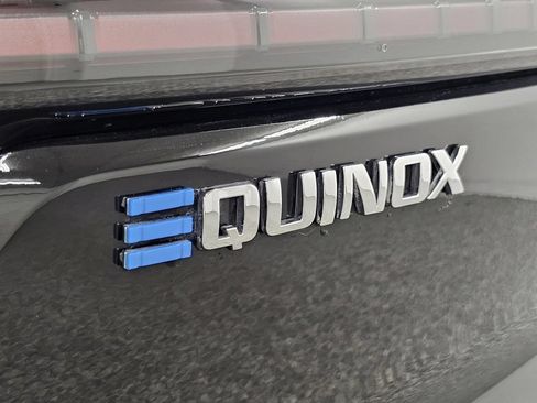 Used 2025 Chevrolet Equinox EV LT w/ Convenience Package FWD image 28