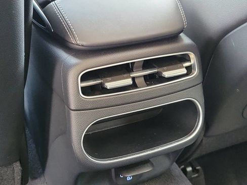 Used 2025 Genesis GV70 2.5T AWD/4WD image 26