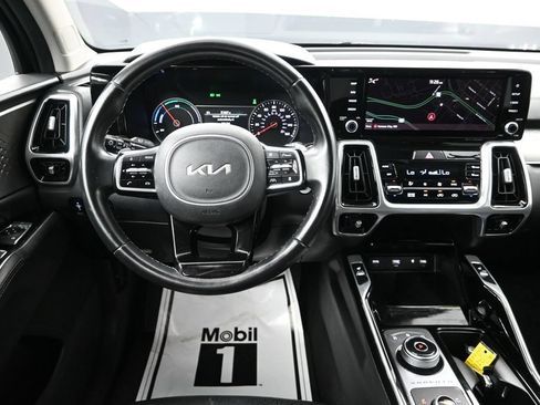 Used 2022 Kia Sorento SX AWD/4WD image 33