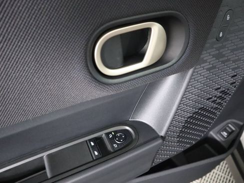 New 2026 MINI Cooper 2-Door Hardtop FWD image 23