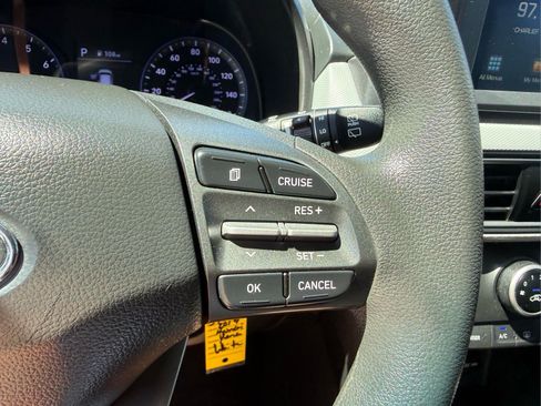 Used 2019 Hyundai Kona SE AWD/4WD image 27