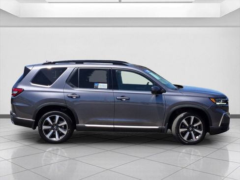 Certified 2023 Honda Pilot Elite image 4
