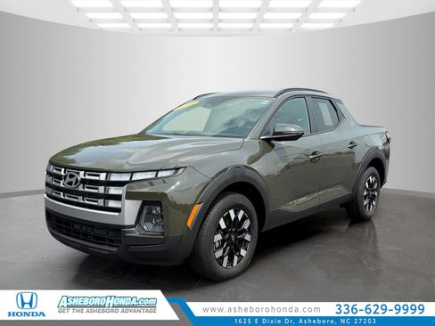 Used 2026 Hyundai Santa Cruz SEL FWD image 1