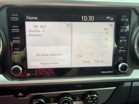 Used 2020 Toyota Tacoma SR5 RWD image 28