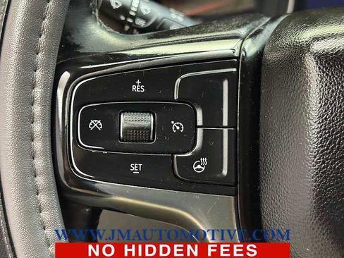 Used 2022 Chevrolet Silverado 2500 LT w/ Convenience Package image 39