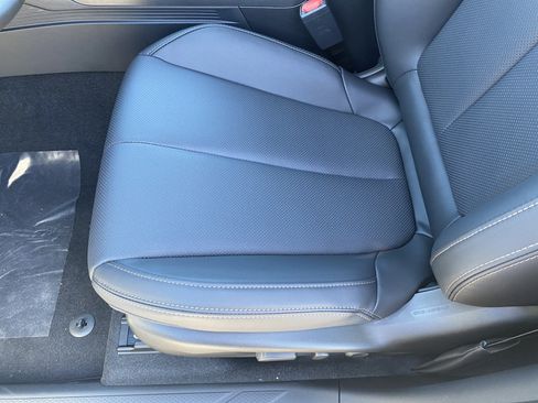 New 2026 Subaru Outback Limited XT AWD/4WD image 11