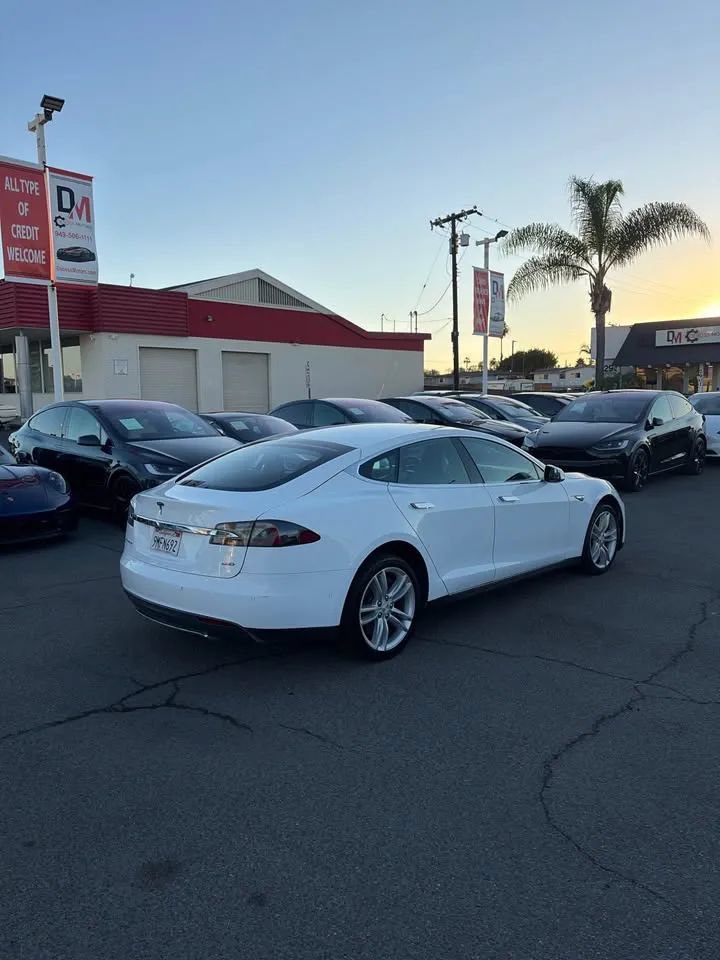 Used 2016 Tesla Model S 90D AWD/4WD image 4