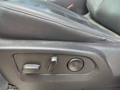 Used 2022 Chevrolet Silverado 1500 LTZ w/ LTZ Premium Package image 12