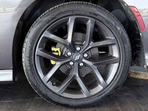 Used 2021 Dodge Charger R/T w/ Blacktop Package image 31