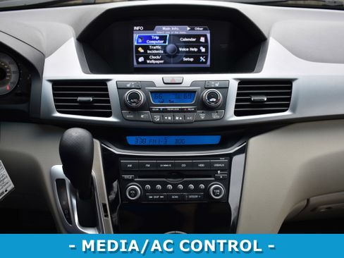 Used 2011 Honda Odyssey EX-L image 22