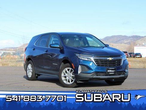 Used 2022 Chevrolet Equinox LT w/ Driver Convenience Package AWD/4WD image 1