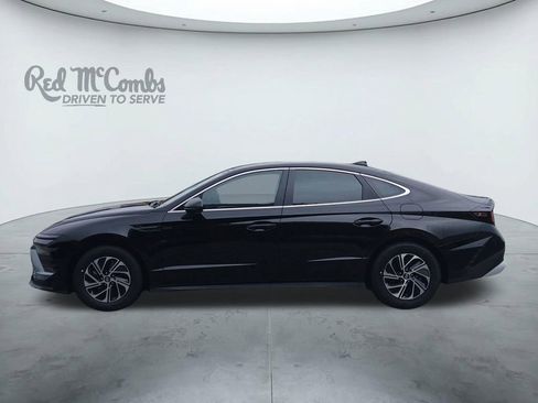 New 2026 Hyundai Sonata Blue FWD image 2