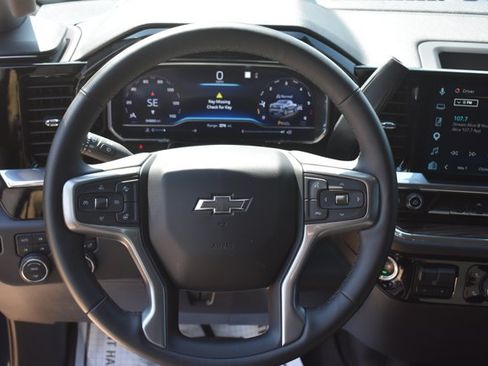 Used 2023 Chevrolet Silverado 1500 RST w/ Z71 Off-Road Package AWD/4WD image 20