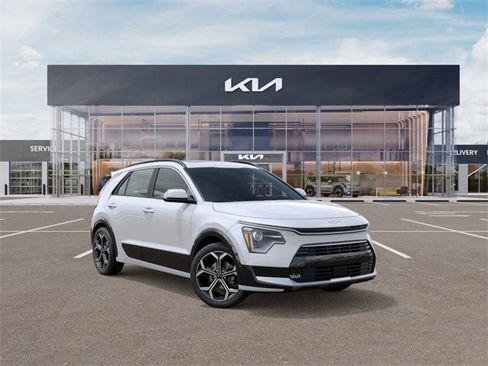 New 2025 Kia Niro EX Touring image 8