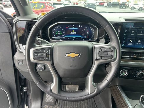 Used 2022 Chevrolet Silverado 1500 LT w/ Z71 Off-Road Package image 21