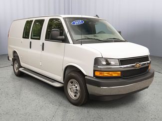 Used 2025 Chevrolet Express 2500 w/ Driver Convenience Package RWD video 1