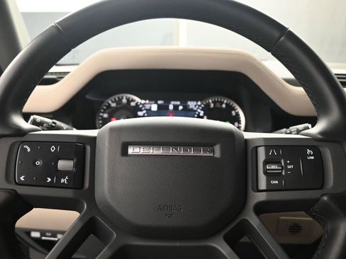 Used 2023 Land Rover Defender 110 X-Dynamic SE image 18