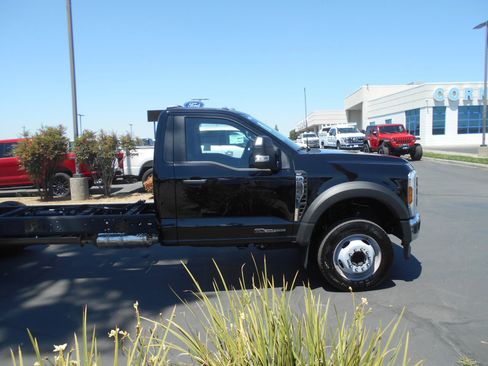 Used 2025 Ford F550 2WD Regular Cab Super Duty image 11