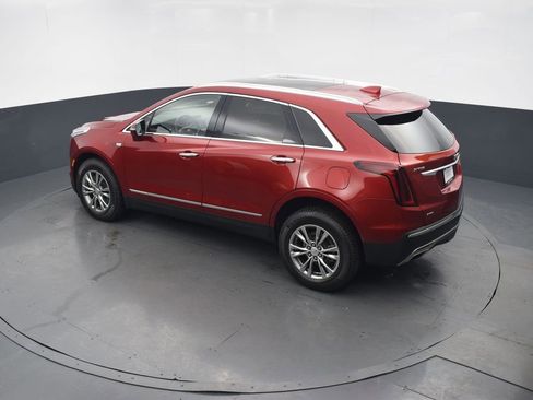 Used 2021 Cadillac XT5 Premium Luxury image 38