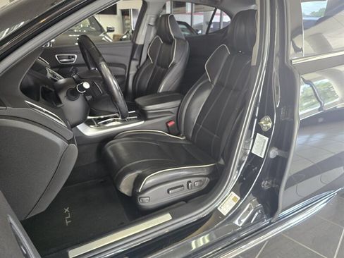 Used 2019 Acura TLX w/ Technology Package AWD/4WD image 10