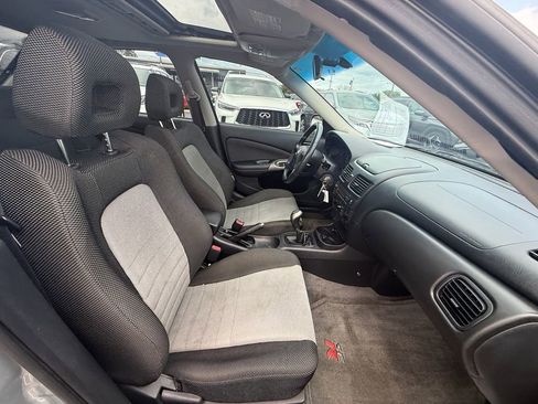 Used 2004 Nissan Sentra SE-R Spec V w/ Sunroof Pkg image 24